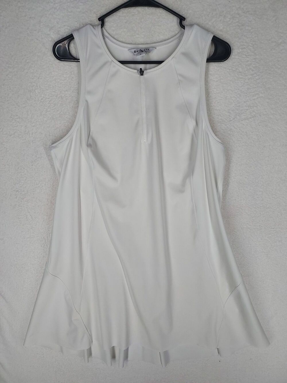 Athleta Women's Tennis/Athletic Dress White Short, Size XL Pullover Zip Closure
